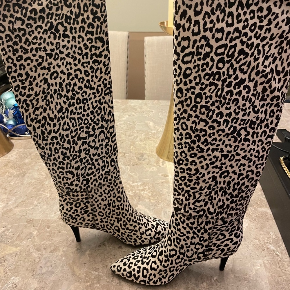 NEW Marc Fisher Boots Sz. 36.5